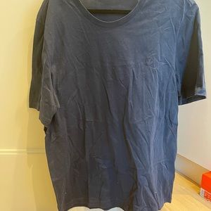 Men’s navy classic Louis Vuitton t shirt